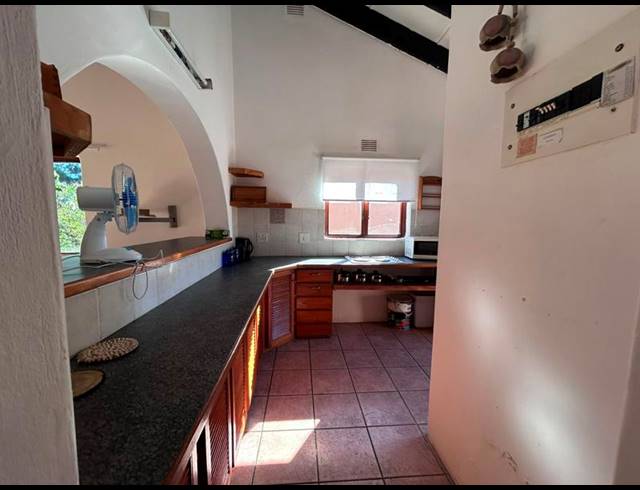 2 BEDROOM APARTMENT FOR SALE IN LEISURE BAY